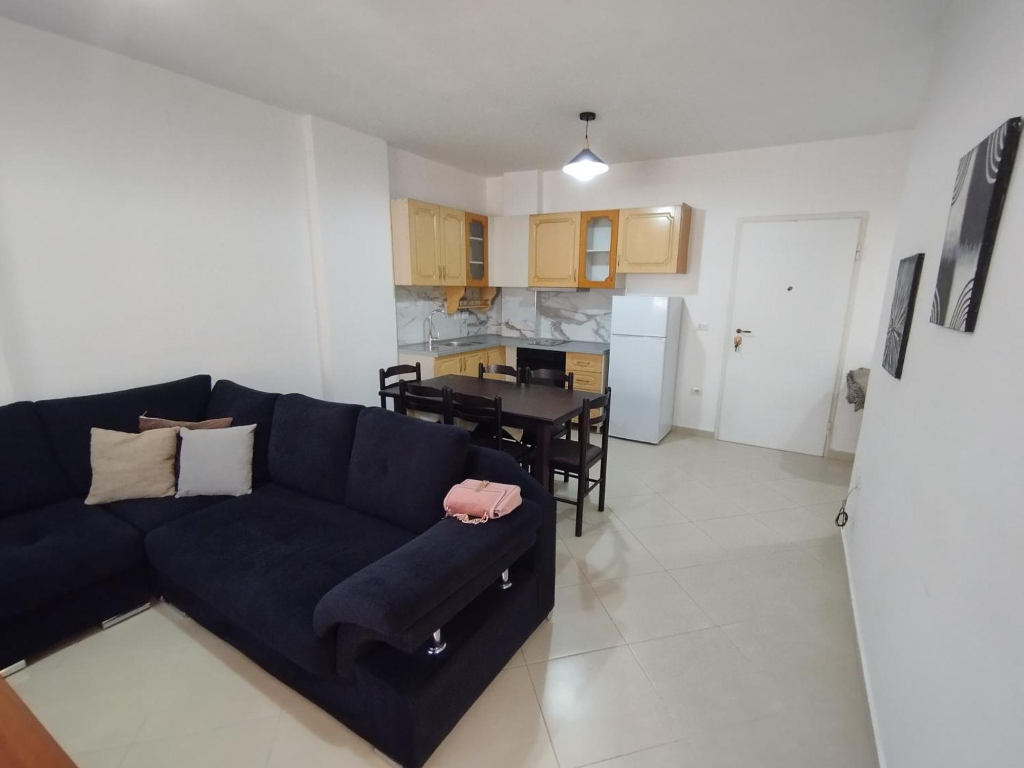 Hergi Apartament Vlorë Exteriör bild