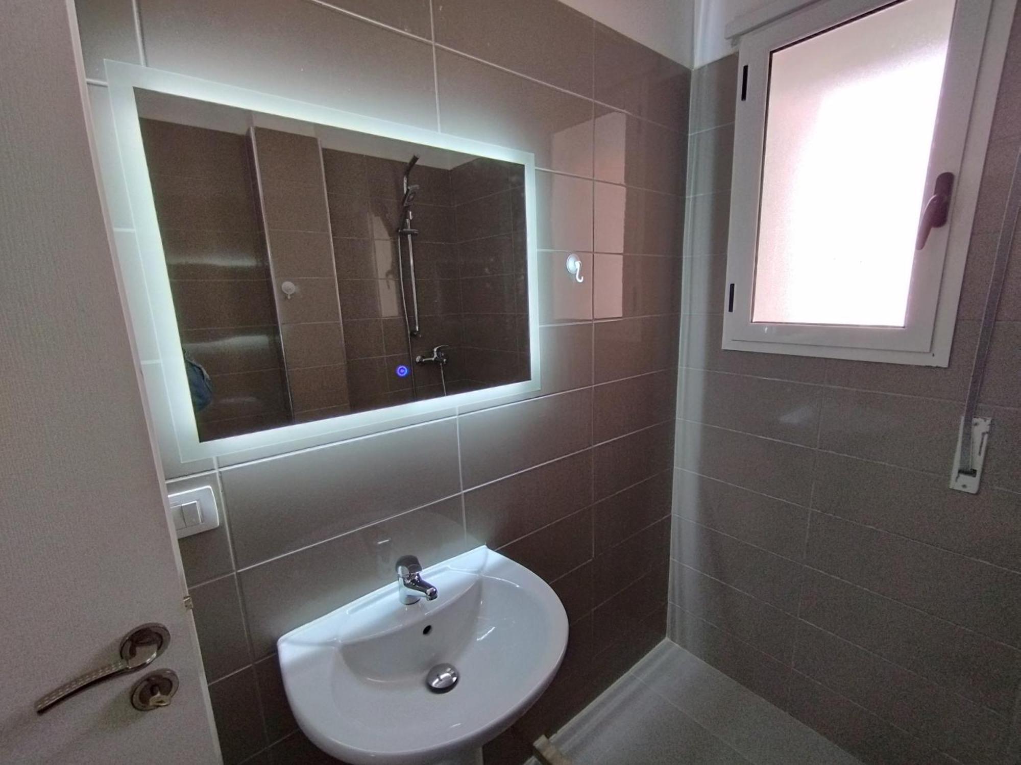 Hergi Apartament Vlorë Exteriör bild
