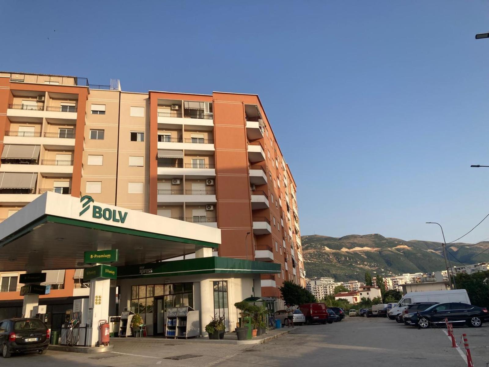 Hergi Apartament Vlorë Exteriör bild